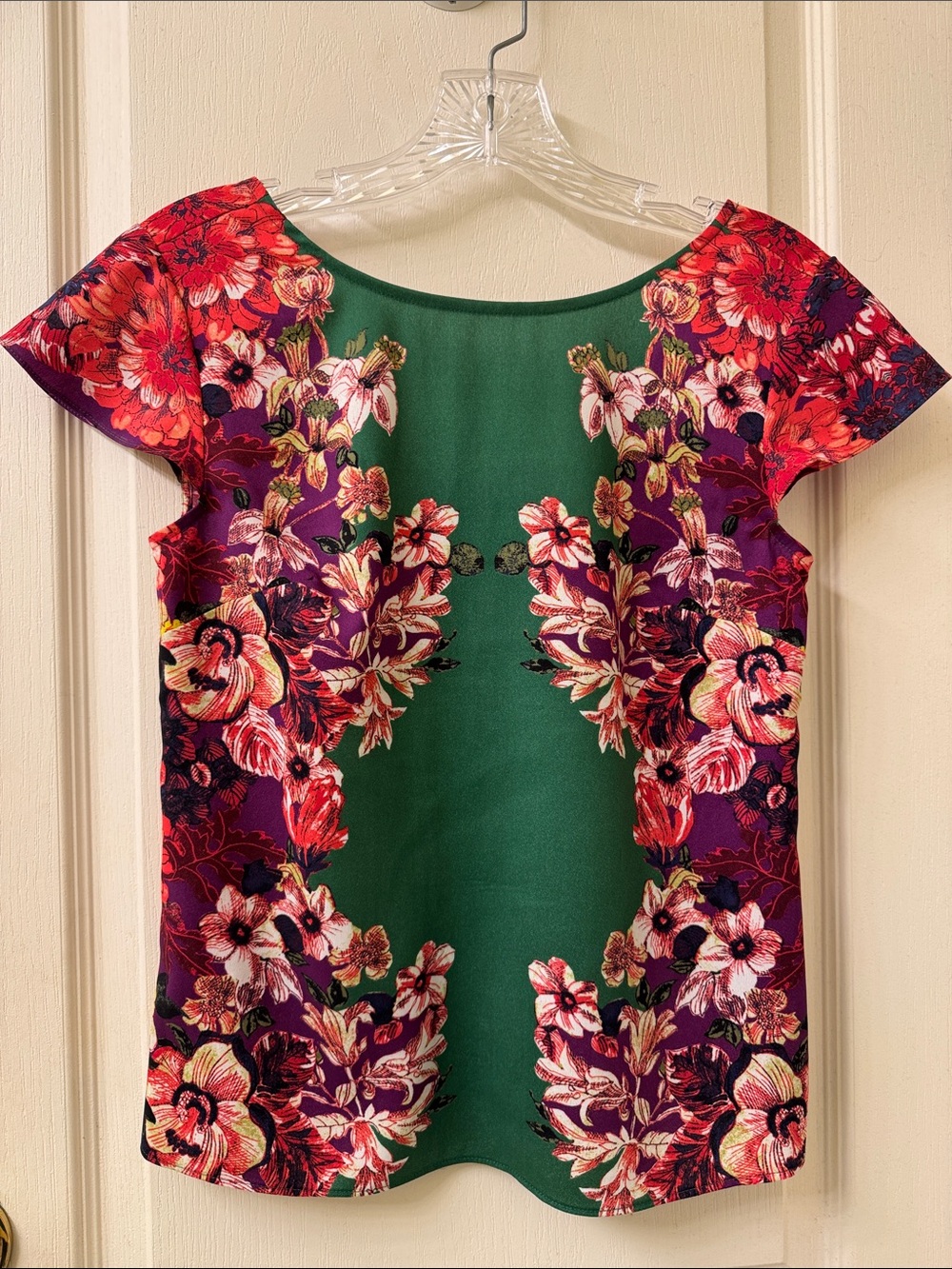 Petite Ann Taylor Green Floral Cap-Sleeve Blouse